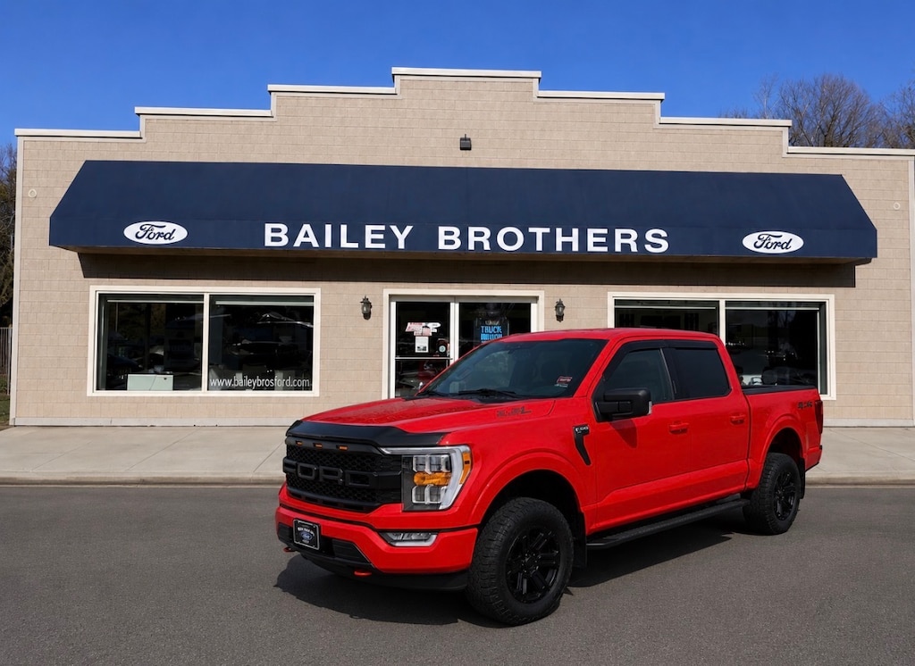 Used 2022 Ford F-150 XLT Truck SuperCrew Cab