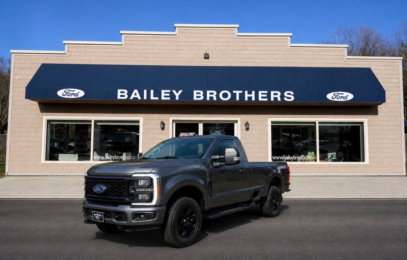 2023 Ford F-350 XL 4x4 Regular Cab 8' Box SRW's photo