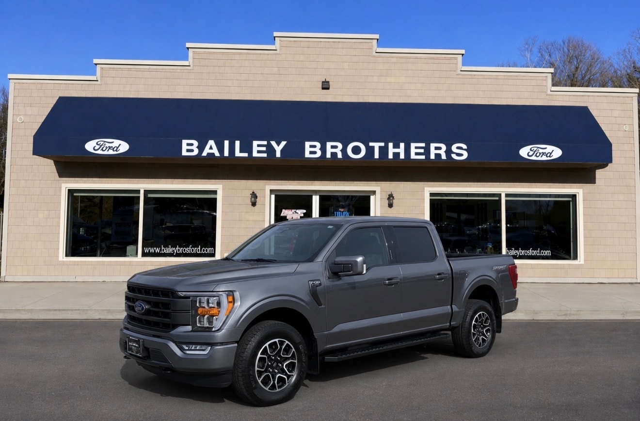 2022 Ford F-150 Truck SuperCrew Cab 