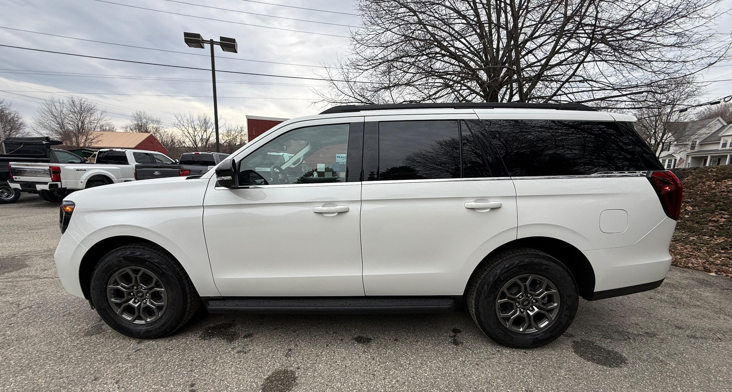 2026 Ford Expedition Active - Photo 6