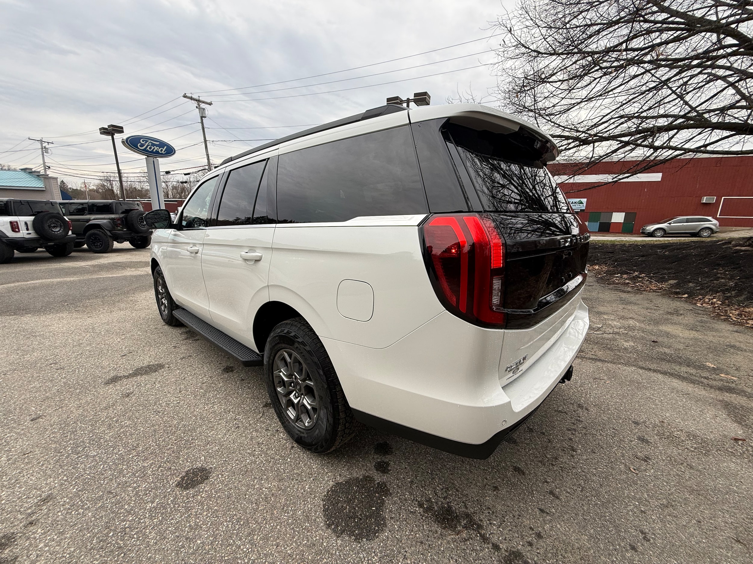 2026 Ford Expedition Active - Photo 7