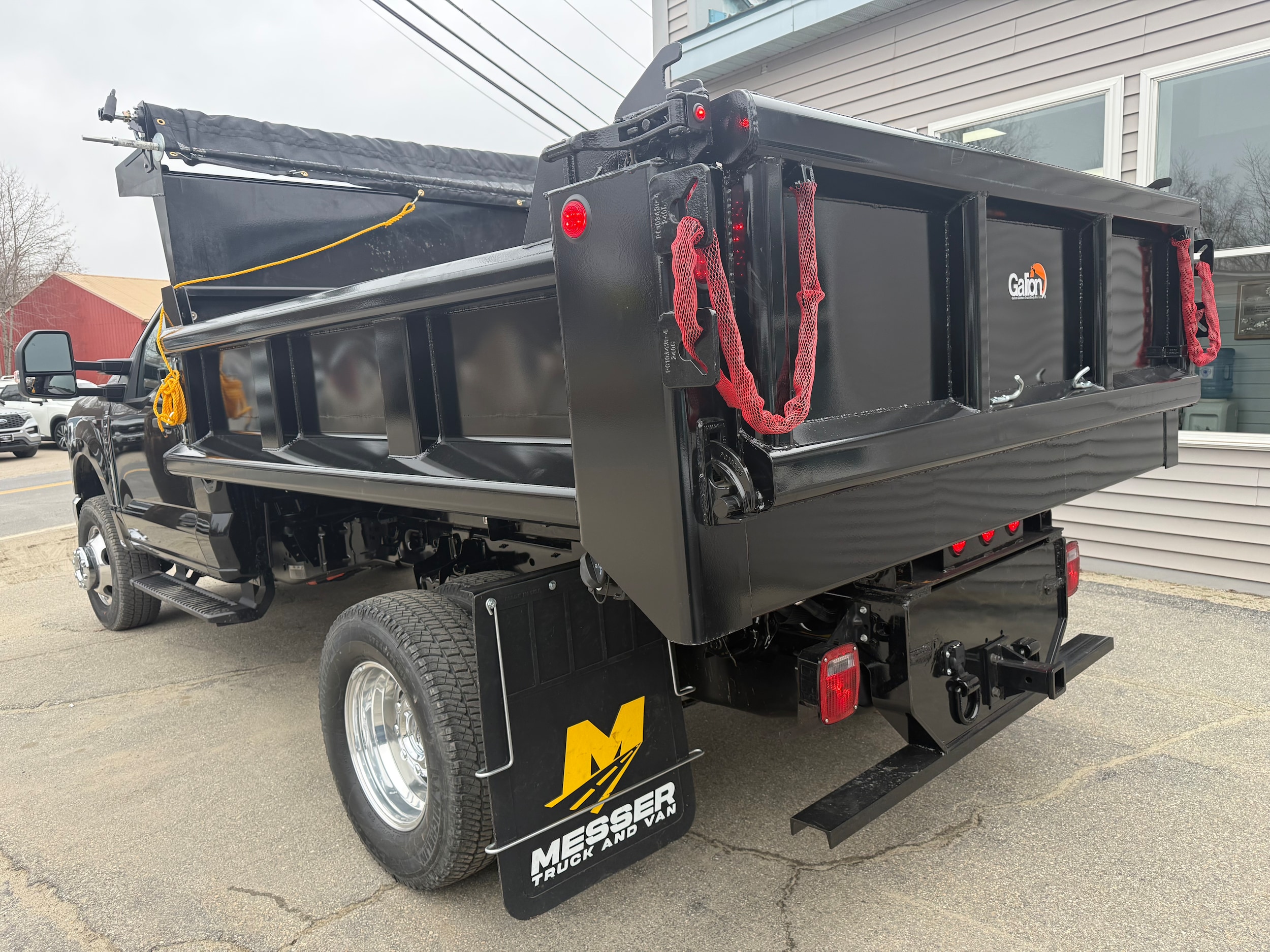 2026 Ford F-350 Super Duty Chassis Cab XLT - Photo 7