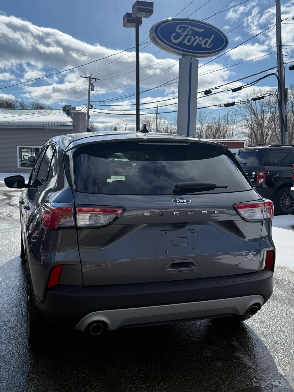 Used 2021 Ford Escape SE SE FWD