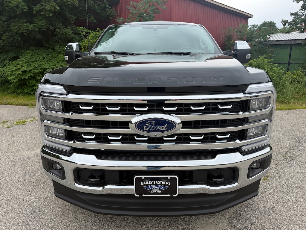 New 2026 Ford Super Duty F-250 SRW LARIAT Truck Crew Cab