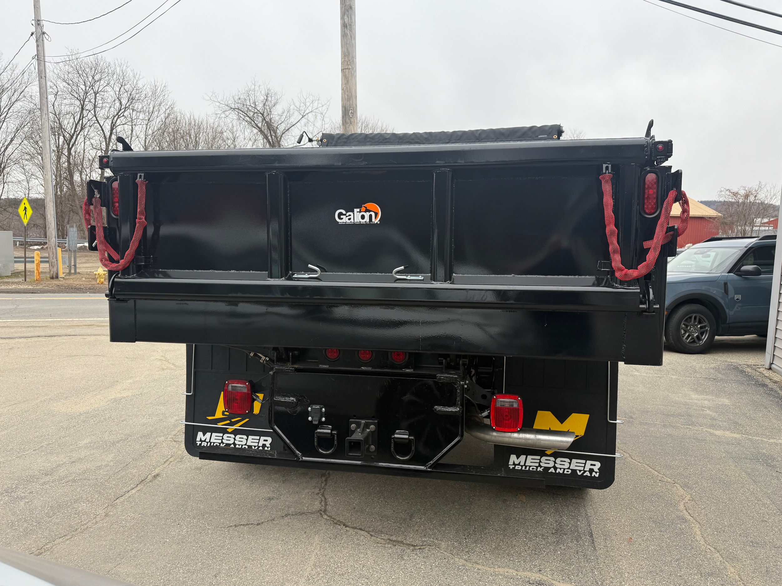 2026 Ford F-350 Super Duty Chassis Cab XLT - Photo 8
