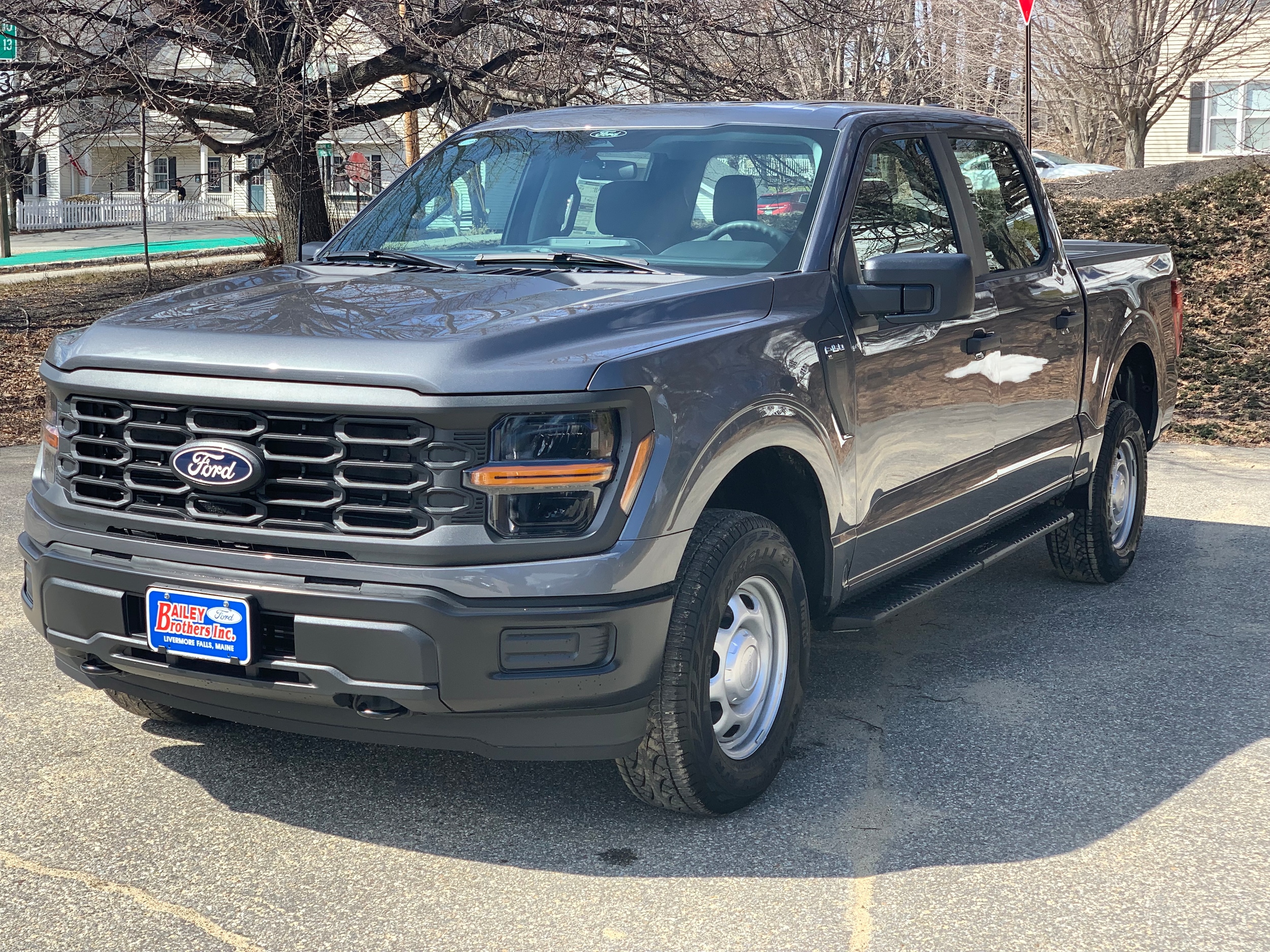 2024 Ford F-150 XL 4WD SuperCrew 5.5 Box 