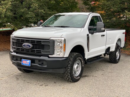 2023 Ford Super Duty F-350 SRW XL XL 4WD Reg Cab 8 Box