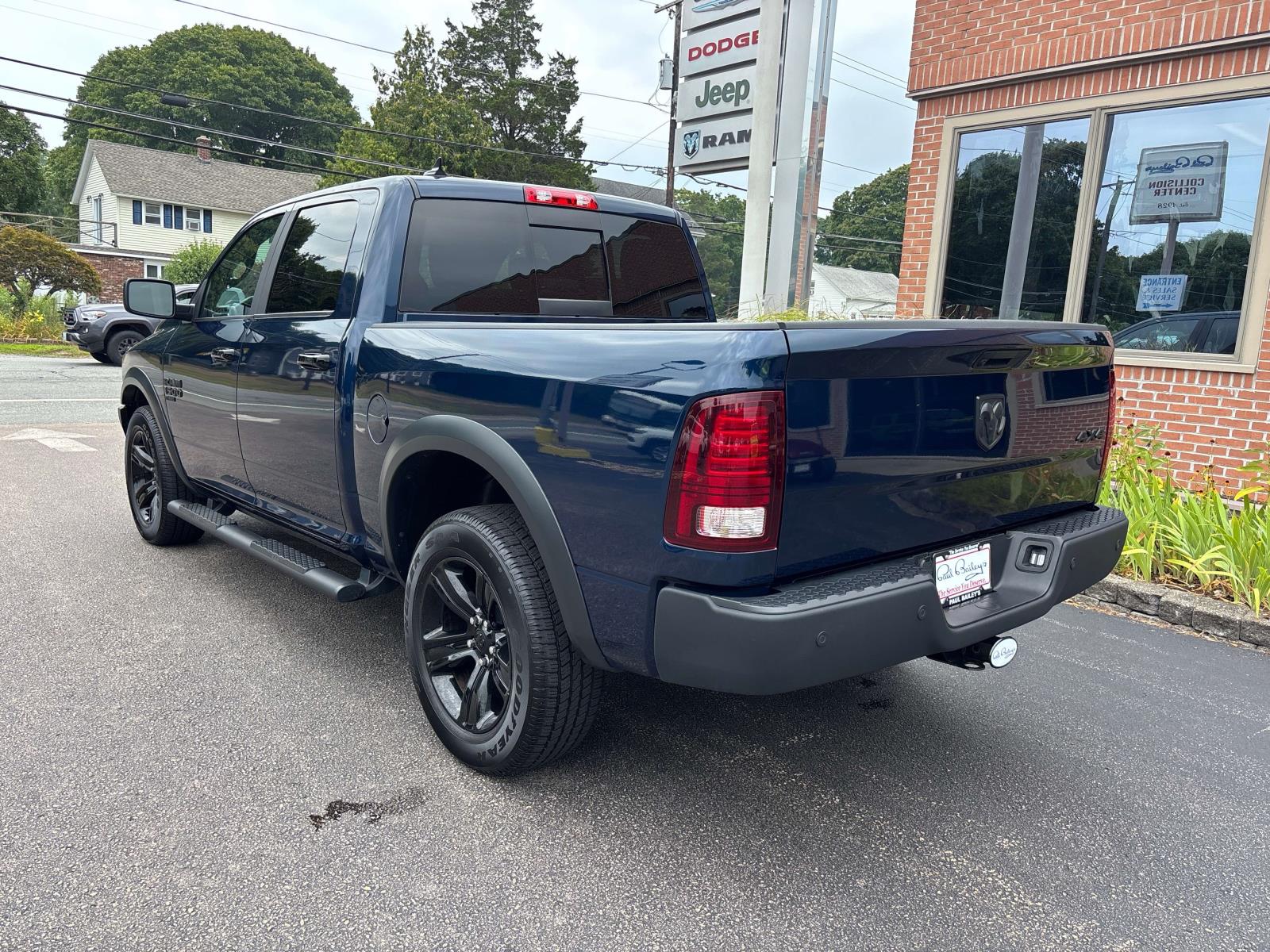 2023 Ram 1500 Classic Warlock photo 4