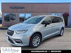 2026 Chrysler Pacifica SELECT AWD Passenger Van