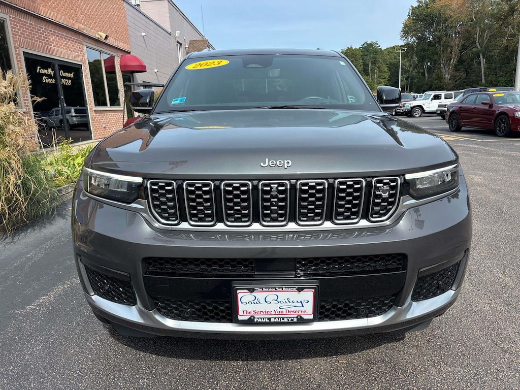Used 2023 Jeep Grand Cherokee L Summit Reserve Sport Utility