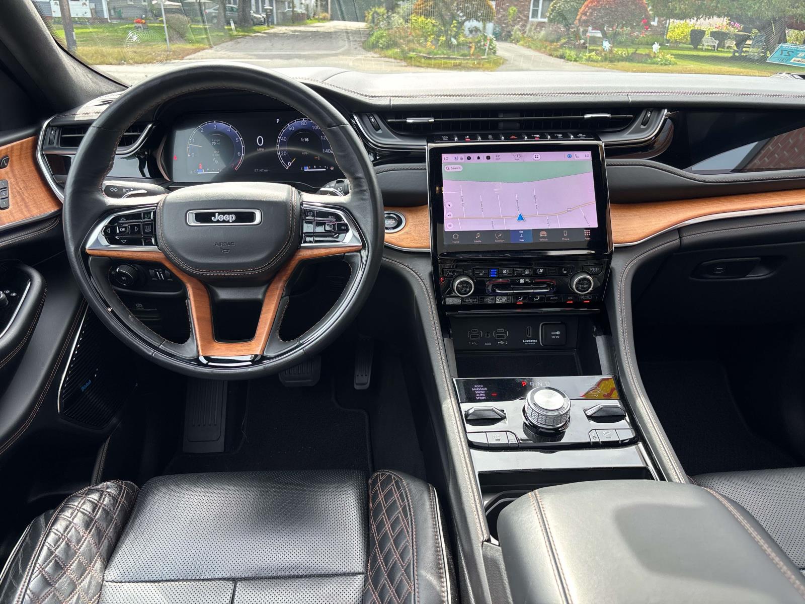 2023 Jeep Grand Cherokee L Summit Reserve - Photo 11