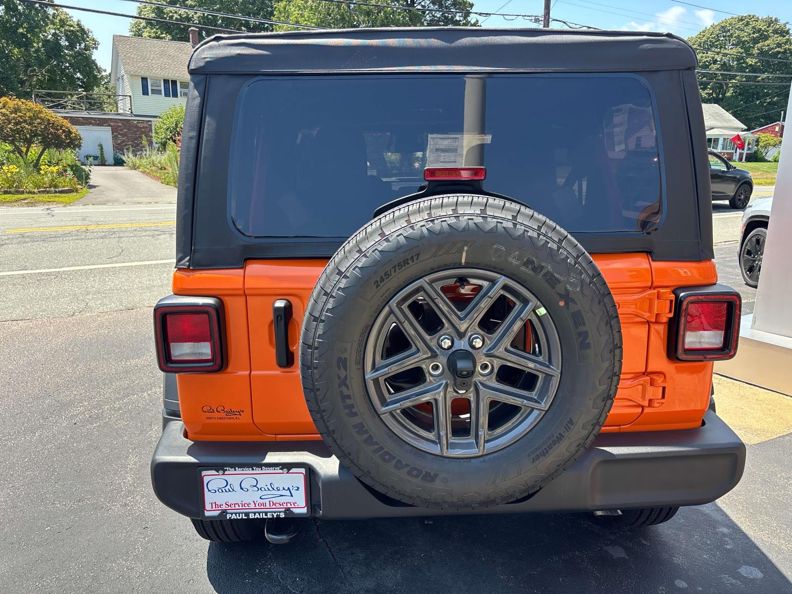 2025 Jeep Wrangler Sport S photo 3