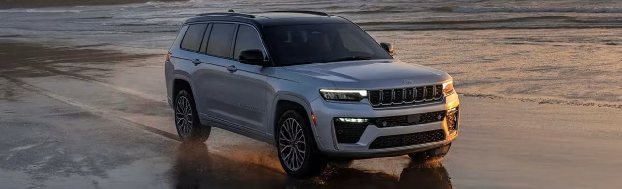Can%20the%20Jeep%20Grand%20Cherokee%20Handle%20Your%20Workweek%20and%20Weekend%20Adventures.jpg