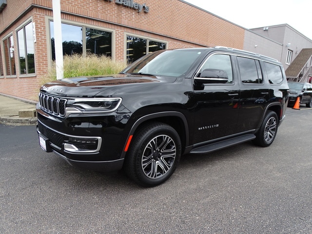 Used 2022 Jeep Wagoneer Series III with VIN 1C4SJVDT2NS143678 for sale in North Kingstown, RI