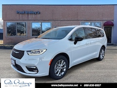 2026 Chrysler Pacifica SELECT AWD Passenger Van