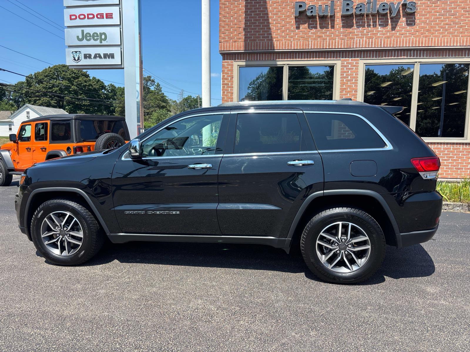 2021 Jeep Grand Cherokee Limited photo 3
