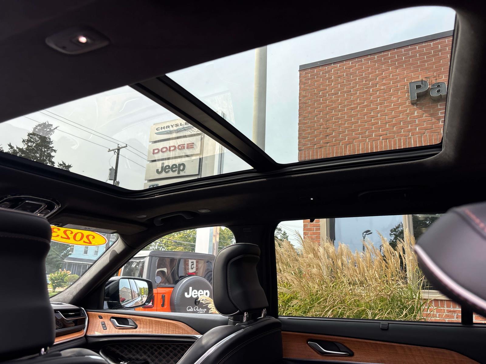 2023 Jeep Grand Cherokee L Summit Reserve - Photo 10