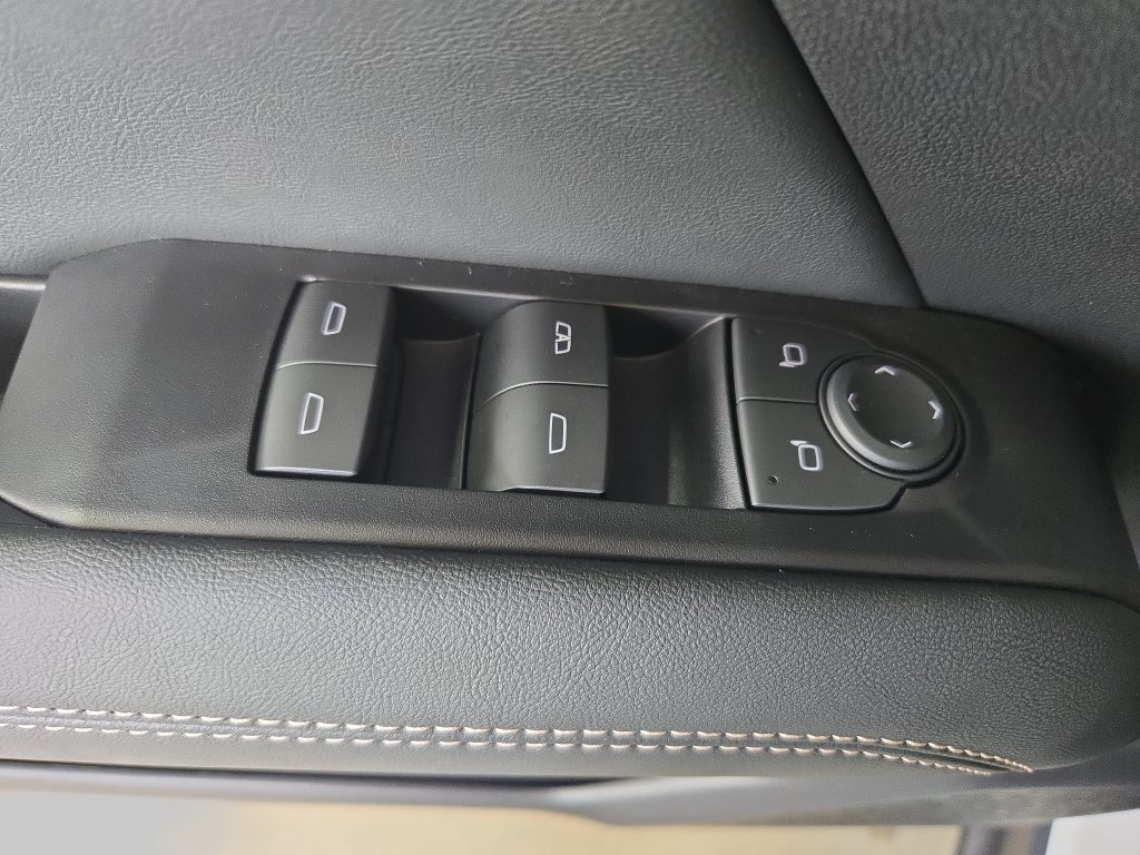 2027 GMC Terrain Elevation - Photo 31