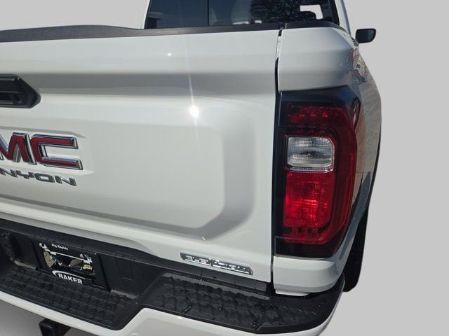 2025 GMC Canyon Elevation - Photo 36