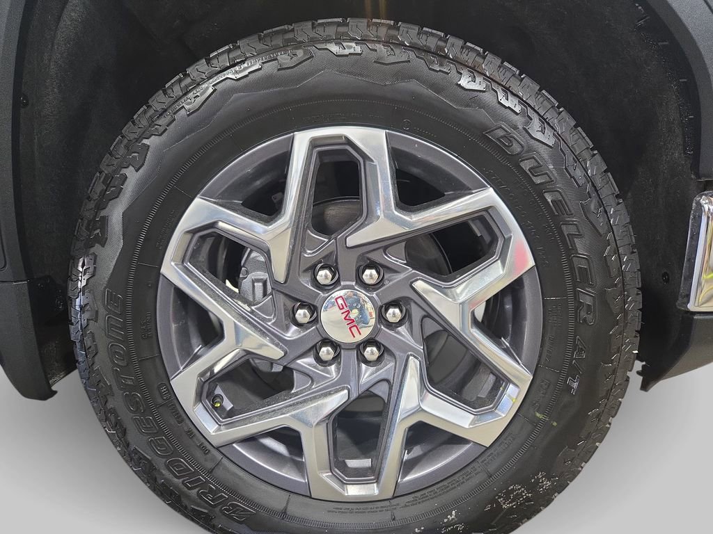 2026 GMC Sierra 1500 SLT - Photo 39