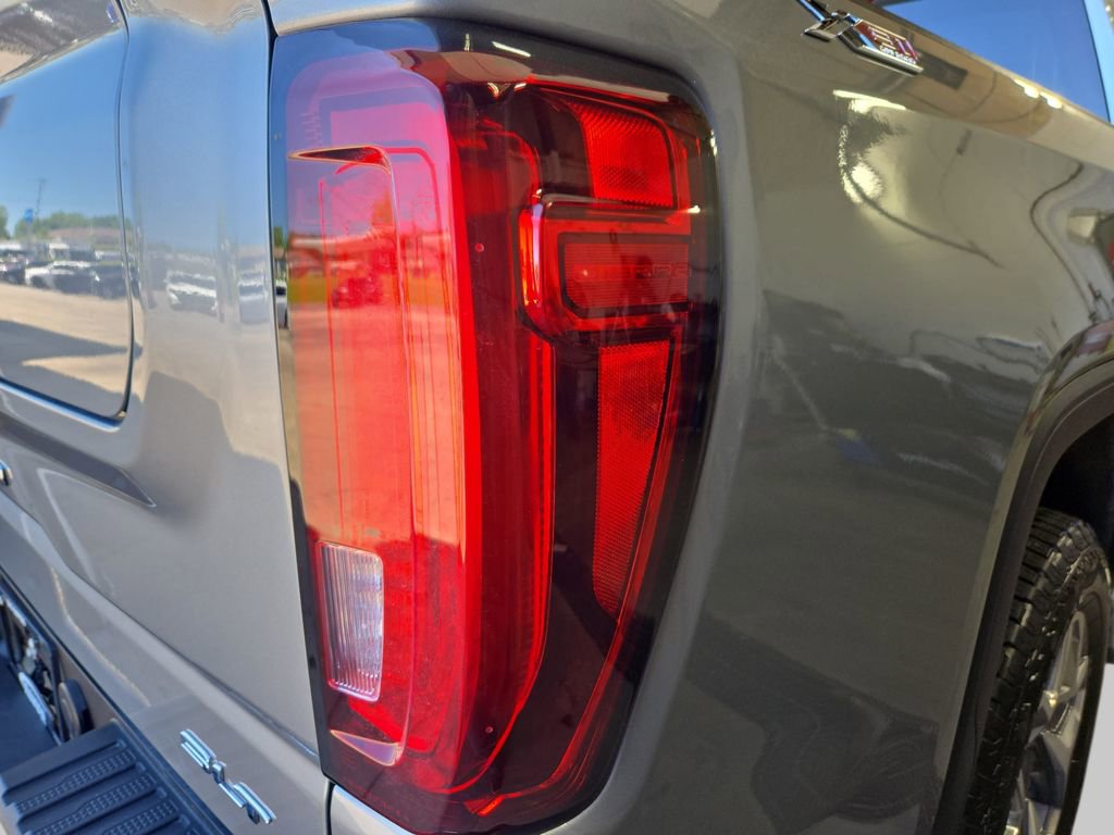 2026 GMC Sierra 1500 SLT - Photo 40