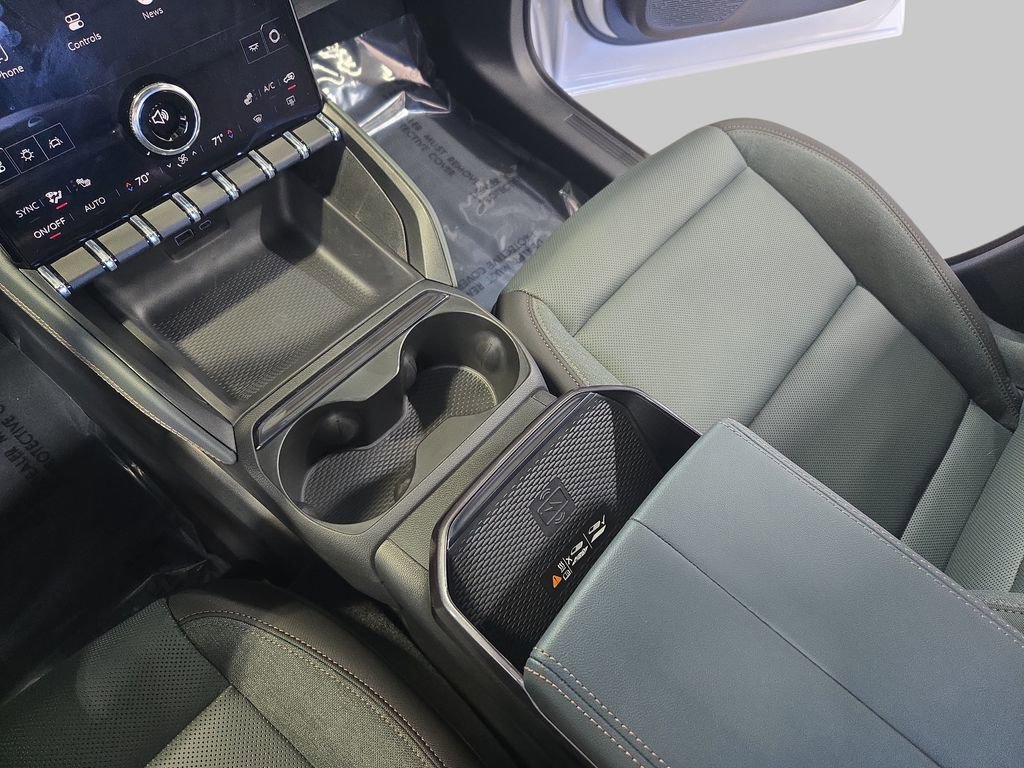 2026 GMC Terrain AT4 - Photo 27