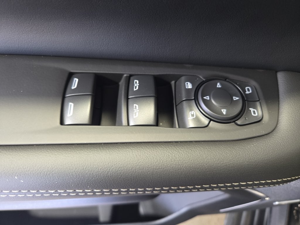 2026 GMC Yukon XL Elevation - Photo 34