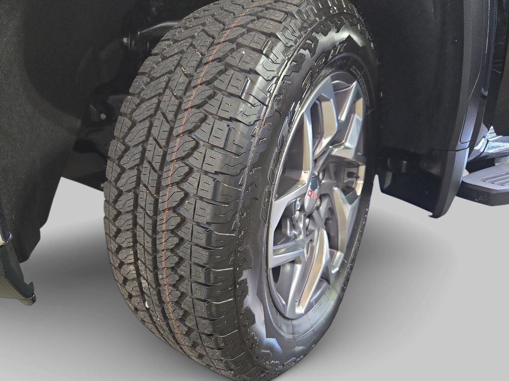 2026 GMC Sierra 1500 SLT - Photo 33