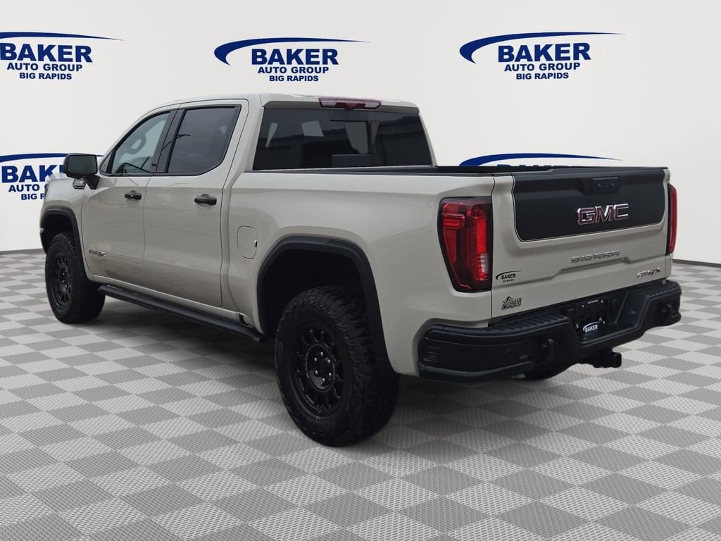 2026 GMC Sierra 1500 AT4X - Photo 6