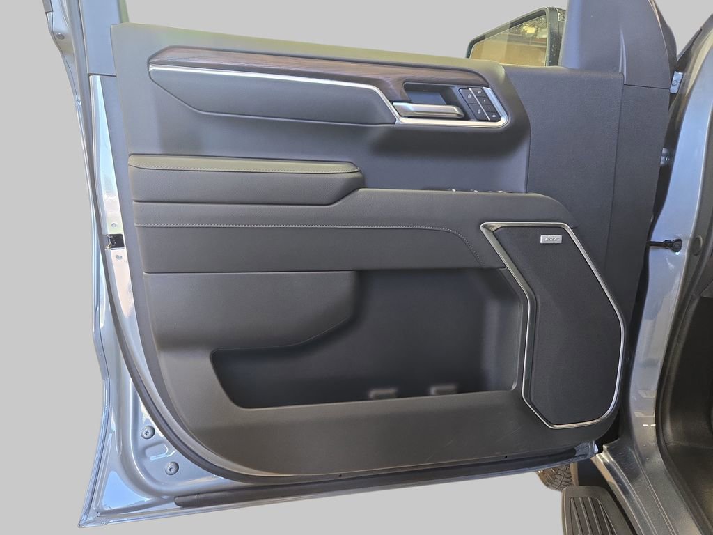 2026 GMC Sierra 1500 SLT - Photo 31