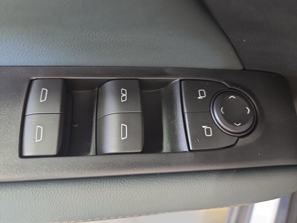 2026 GMC Terrain AT4 - Photo 31