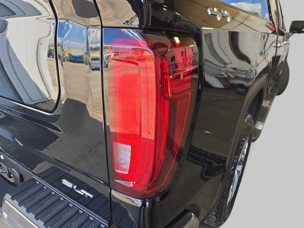 2026 GMC Sierra 1500 SLT - Photo 35