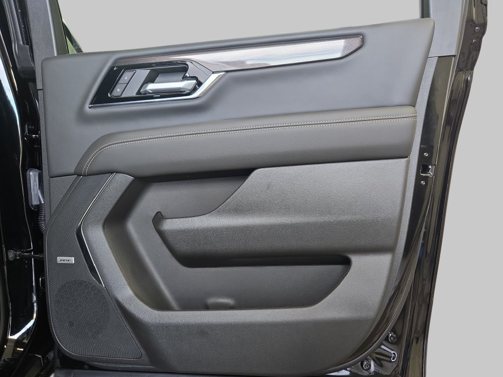 2026 GMC Yukon XL Elevation - Photo 13