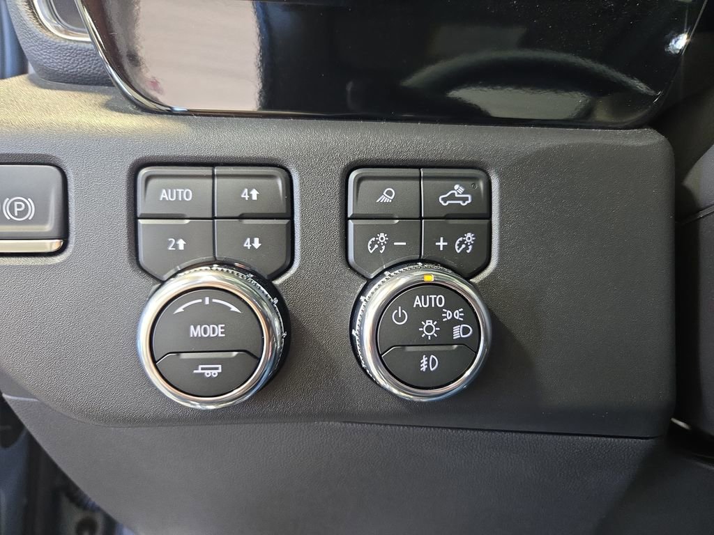 2026 GMC Sierra 1500 SLT - Photo 28