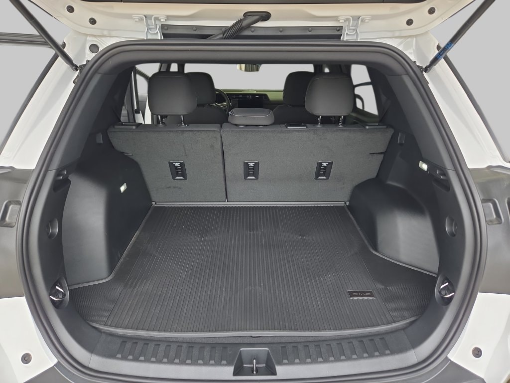 2027 GMC Terrain Elevation - Photo 14