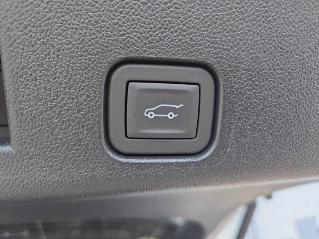 2026 GMC Acadia Elevation - Photo 16