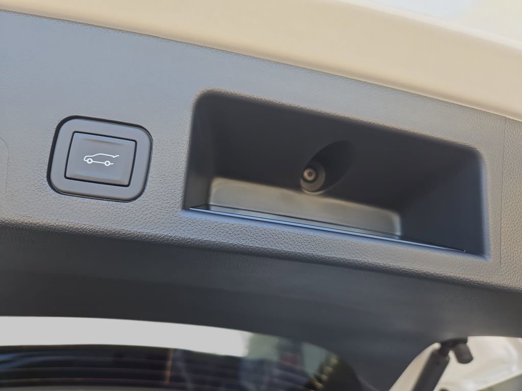 2026 GMC Terrain AT4 - Photo 14