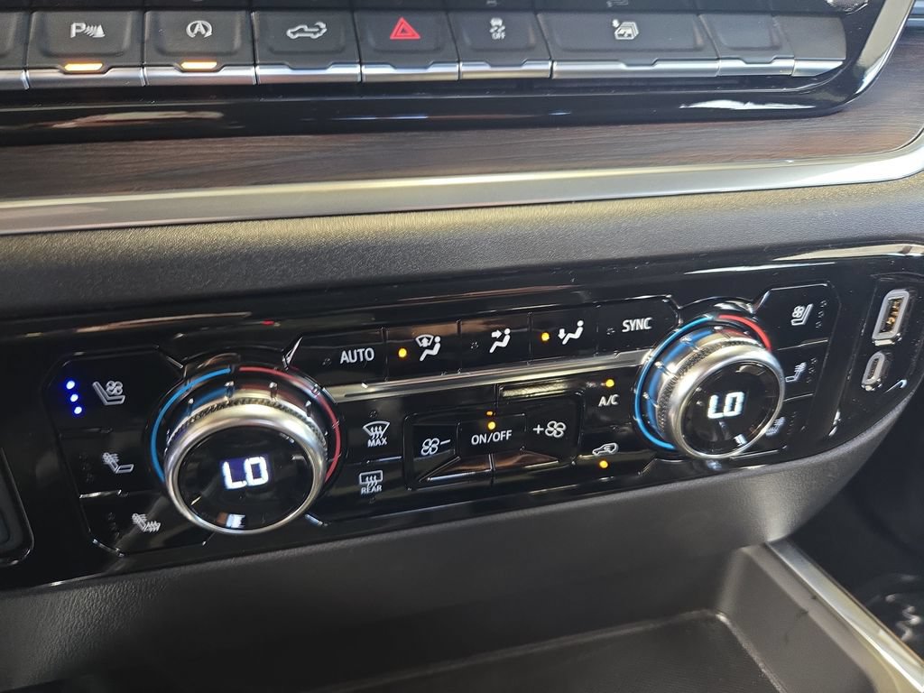 2026 GMC Sierra 1500 SLT - Photo 24