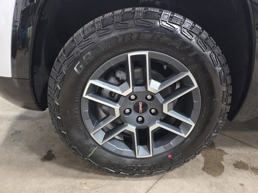 2026 GMC Terrain AT4 - Photo 36