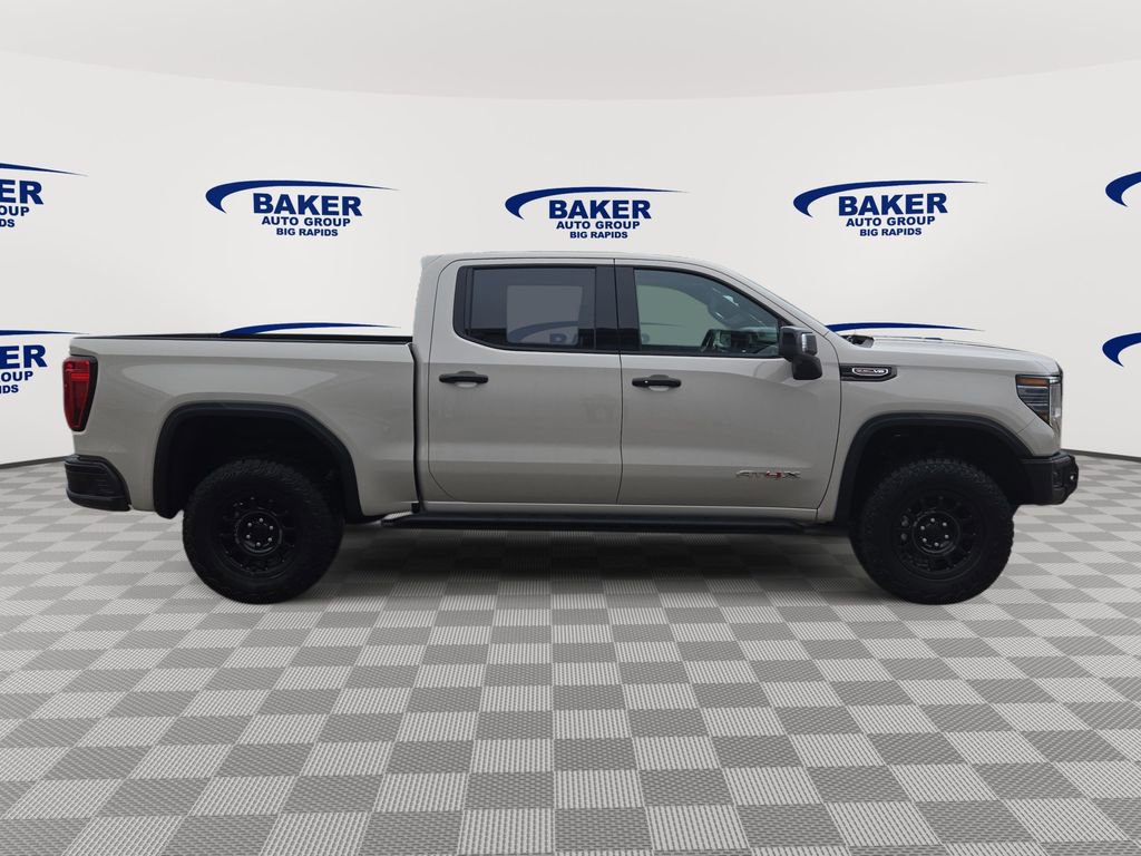 2026 GMC Sierra 1500 AT4X - Photo 8