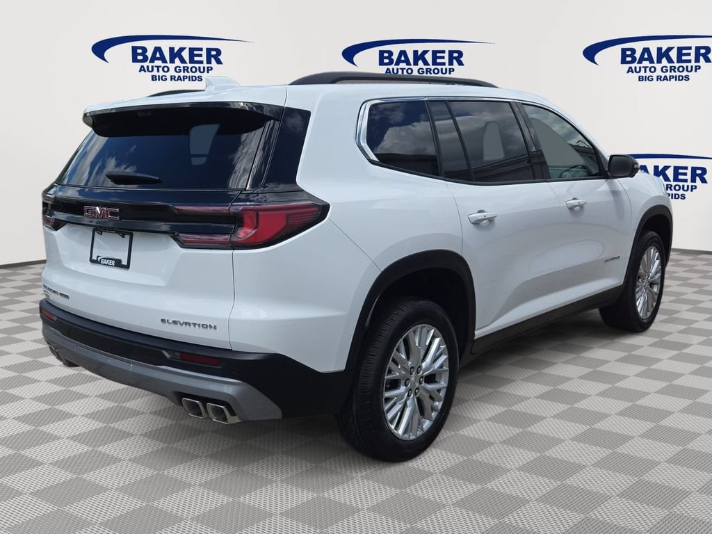 2026 GMC Acadia Elevation - Photo 3