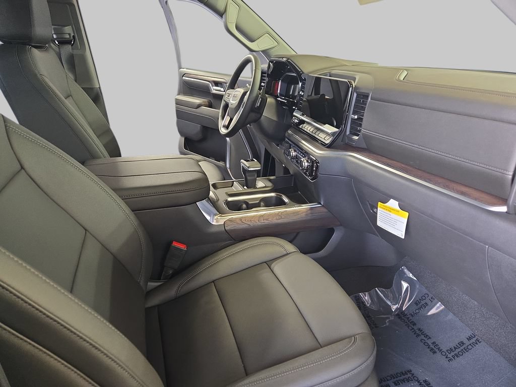 2026 GMC Sierra 1500 SLT - Photo 10