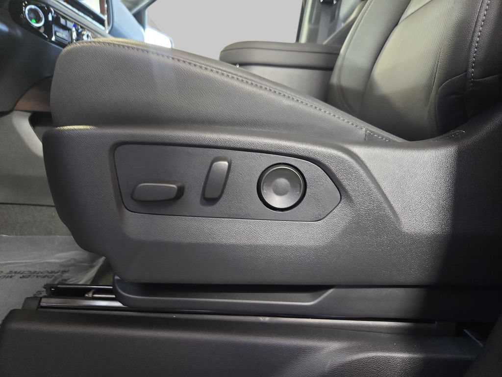 2026 GMC Sierra 1500 SLT - Photo 29
