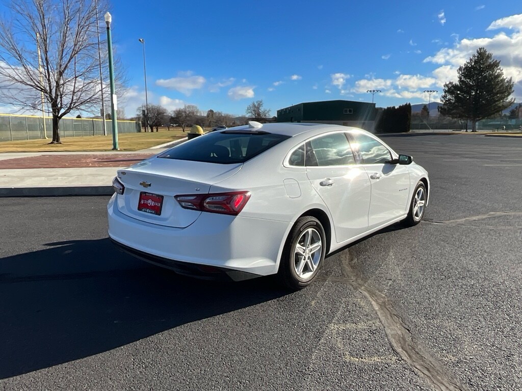 Used 2022 Chevrolet Malibu LT Sedan