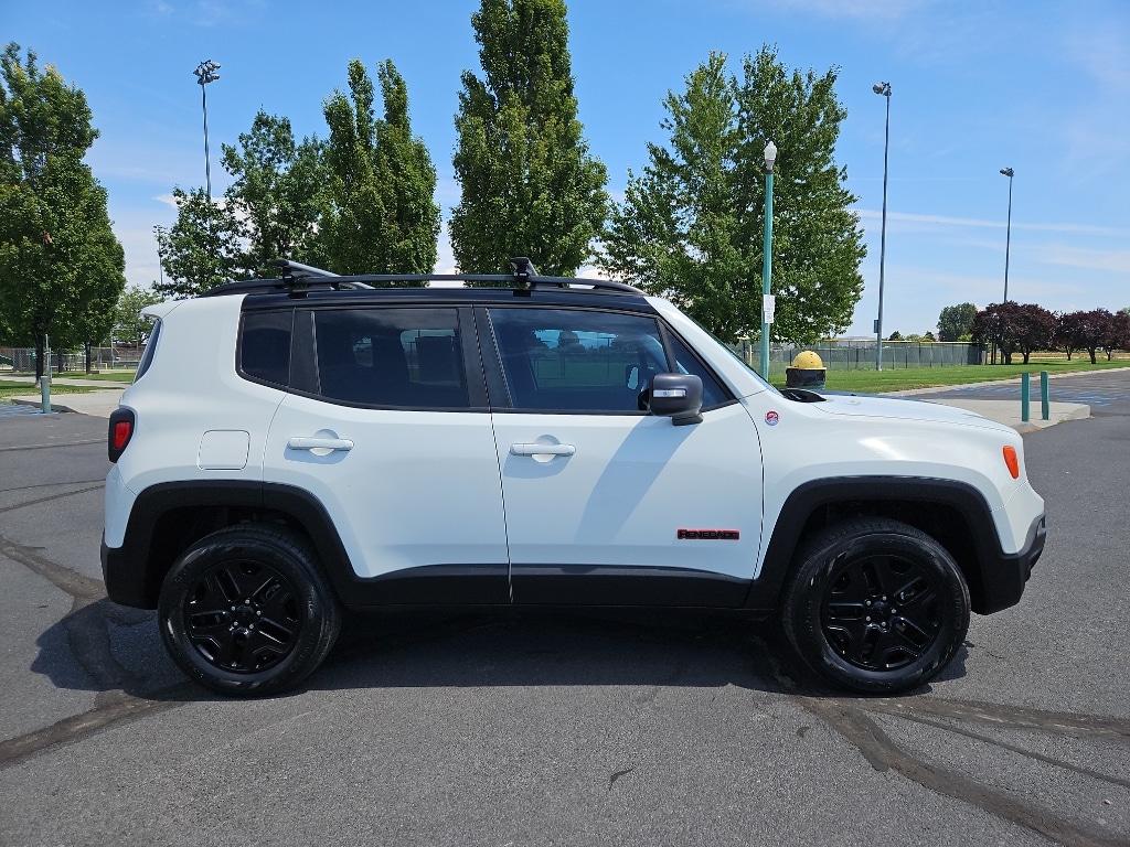 Used 2018 Jeep Renegade Trailhawk with VIN ZACCJBCB2JPH28286 for sale in Baker City, OR
