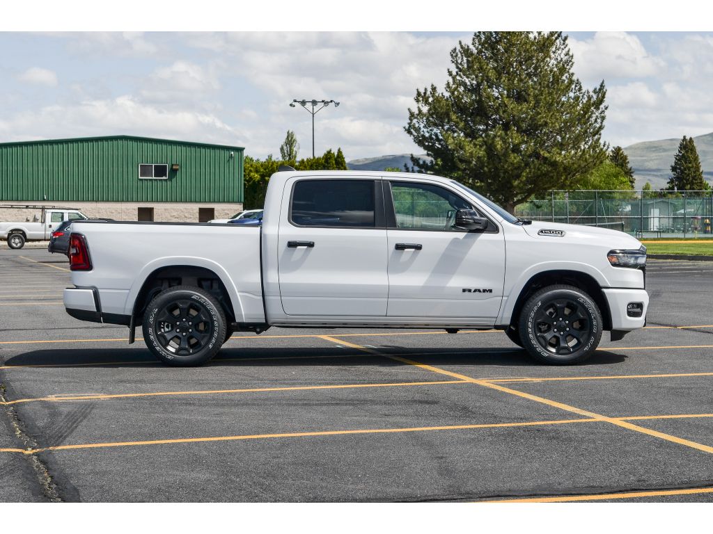 2025 Ram 1500 Big Horn Lone Star photo 2