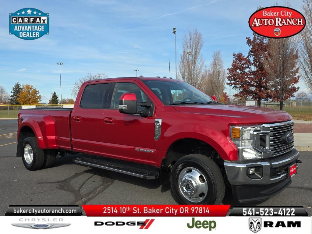 2022 Ford F-350 Super Duty Lariat's photo