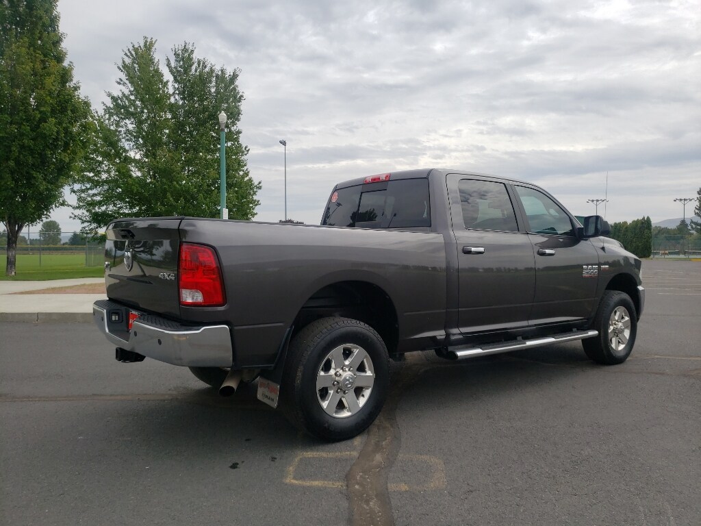 2015 Ram 2500 Big Horn photo 3