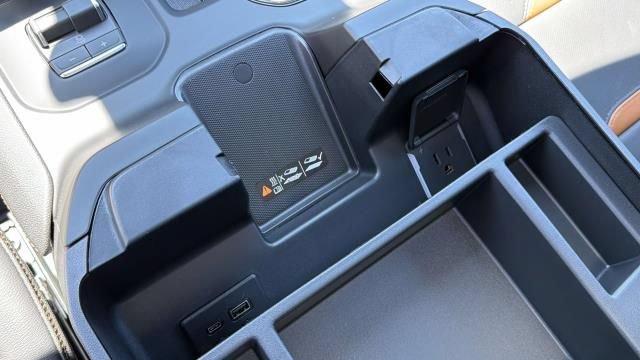 2026 GMC Sierra 1500 AT4 - Photo 21