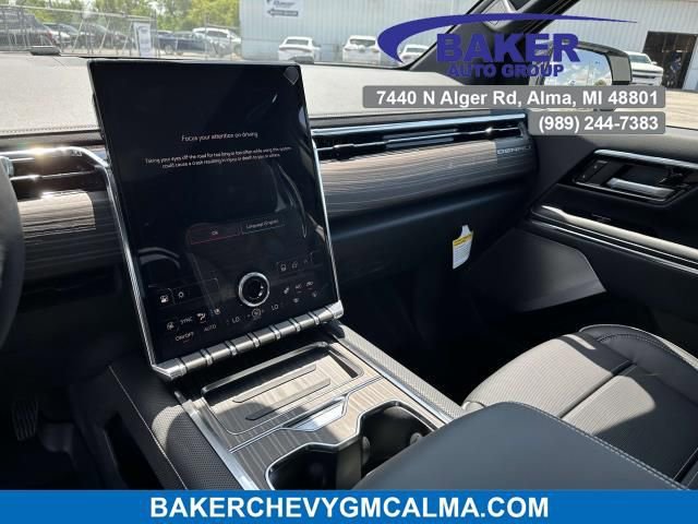 2025 GMC Sierra EV Denali - Photo 17